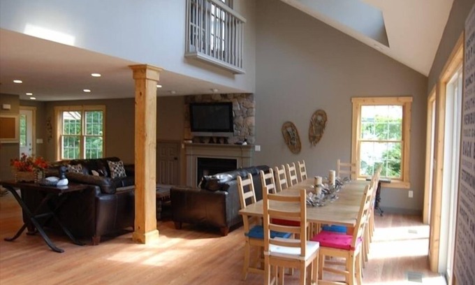 Moultonborough House | Luxury High-End Winnipesaukee Lakefront Sleeps 14 - Ideal For Large Families