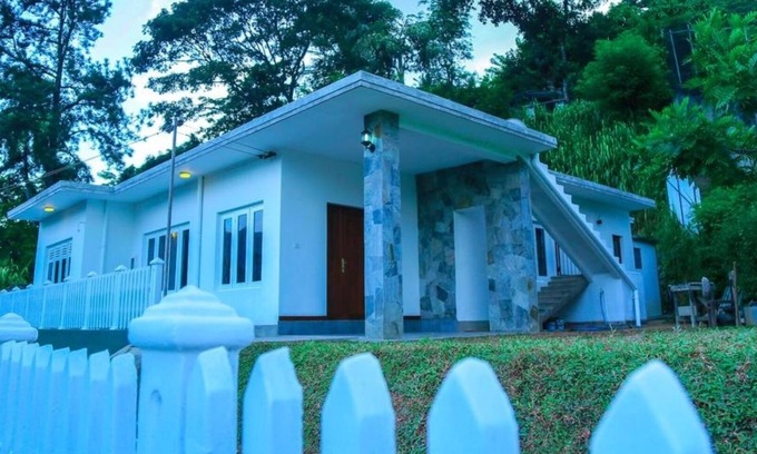 Kandy House | Luxury Holiday Bungalow - Breakfast included