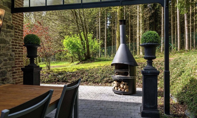 Gedinne House | Luxury home in Gedinne with bubble bath and sauna