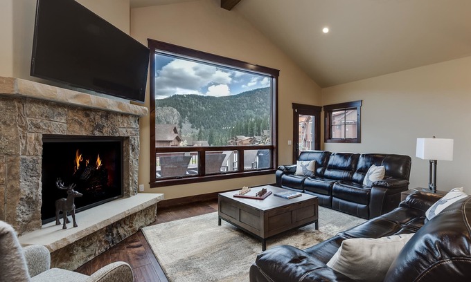 Keystone House | Luxury Home, Private Hot Tub, Enjoy Keystone, Breckenridge, A Basin, Copper!