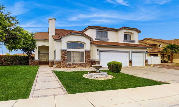 Coronado Ranch House | Luxury home with pool & pool spa, ping-pong, fire pit, & BBQ grill - dogs ok