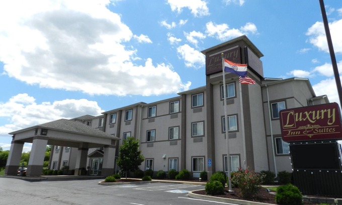 Troy Hotel | Luxury Inn & Suites