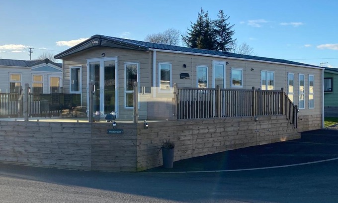 Cockermouth Apartment | Luxury Lake District Holiday Lodge-Sleeps 4