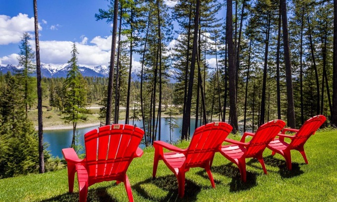 Bigfork House | Luxury Lake View House: 15 acres of trails, 3 ponds, Now Open 5.31.26-6.19.26