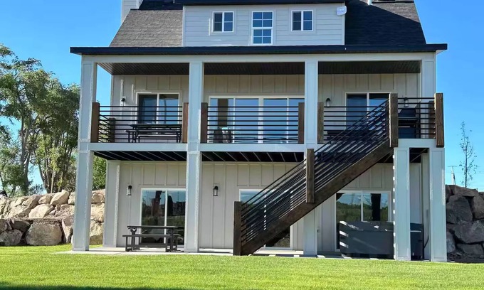 Panguitch Other | Luxury Large Farm Home @ Stoney Farms -NO CHOREs