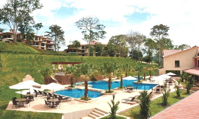 Panama City Apartment | Luxury Loft located in the Canal Zone with all the amenities you can receive.
