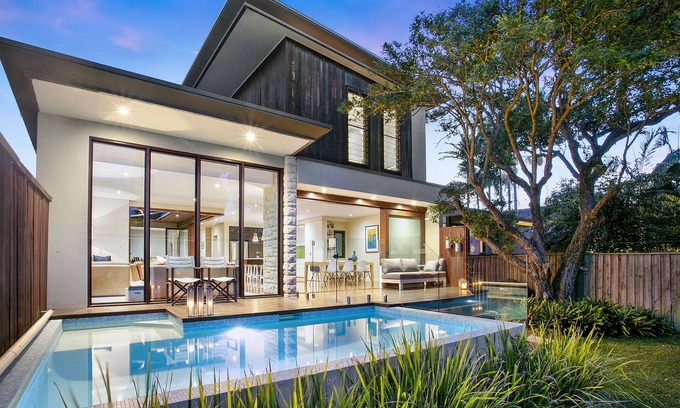 Manly House | Luxury Manly beach house with pool