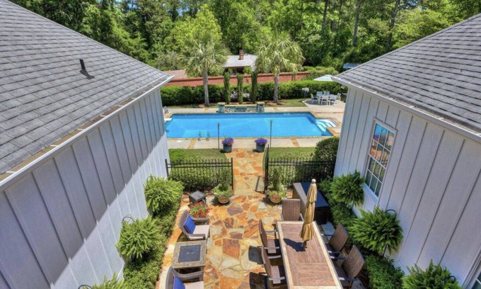 Martinez House | Luxury Masters Week Retreat-6 Miles from Augusta National w/heated pool