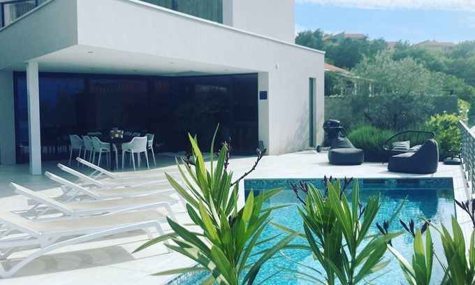 Klimno Villa | Luxury Modern Seaview Villa With Private Pool In Klimno *