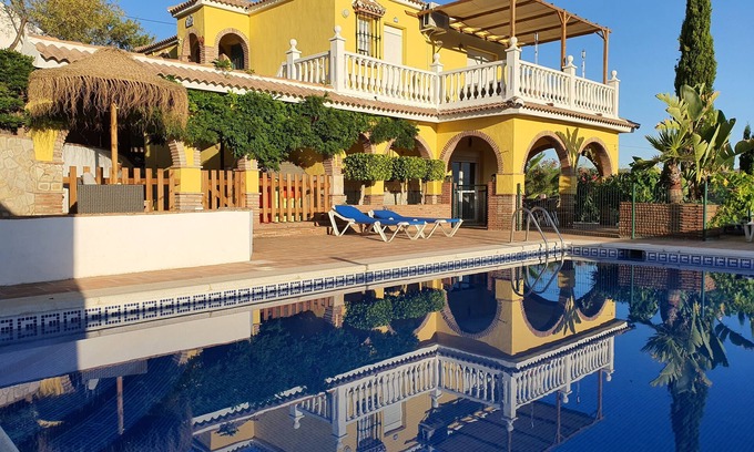 Comares Villa | Luxury Modern Spanish villa. Large 10x5M pool/BAR/XXL BBQ kitchen. Great deals!