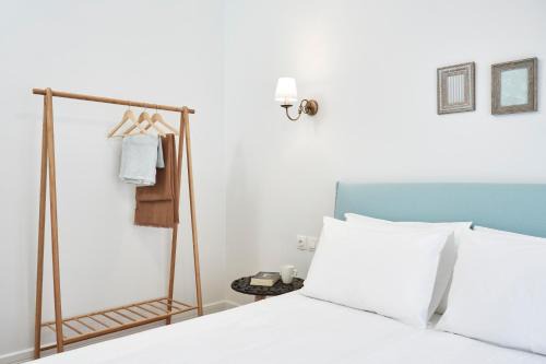 Mousio Apartment | Luxury n Chic Athens Museum Apt
