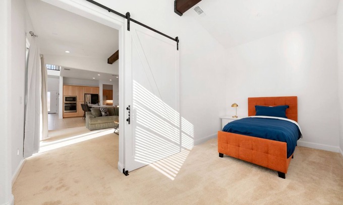 Rancho Cordova House | Luxury new house games and views