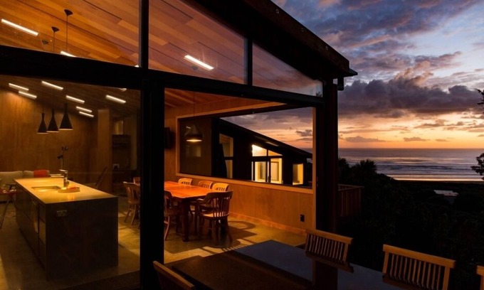 Piha House | Luxury North Piha Holiday Home