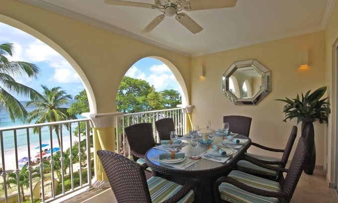 Dover Apartment | Luxury Oceanfront Condo with Pool - Sapphire 313