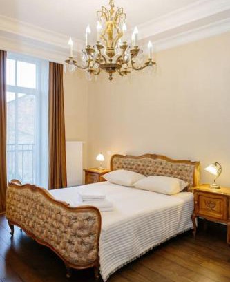 Old Town Apartment | Luxury Old Town Apartment