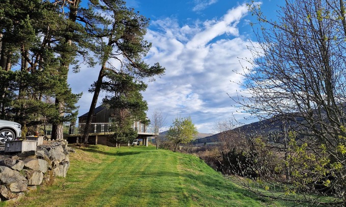 Blairgowrie Cabin | Luxury, Peaceful, Adult Only Romantic Scots Pine Treehouse Near Glenshee