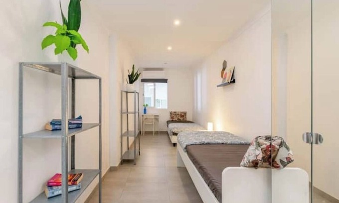 Costa de Caparica Apartment | Luxury private room near the beach