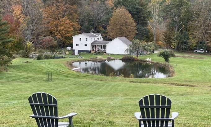 Guilford House | Luxury Rural Stay Close to Town