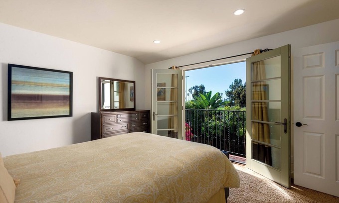 East Beach House | Luxury Santa Barbara Retreat