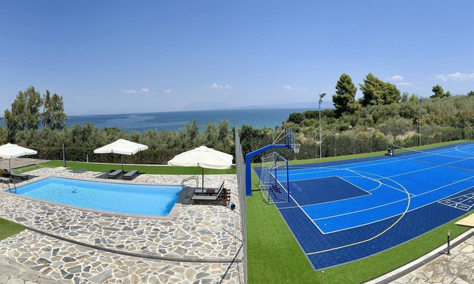 Monastiraki House | Luxury Sea Side Family Homes Near Lefkada Island