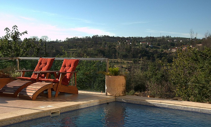 Vila Pouca da Beira Apartment | Luxury self-catering apartment w piano, balcony, pool, garden & mountain view