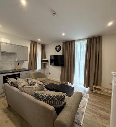 Brighouse Apartment | Luxury Sovereign House