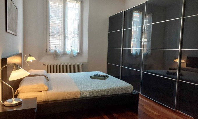 Bolognina Apartment | LUXURY STATION APARTMENT