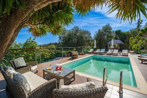 Tselendata House | Luxury Stone Villa