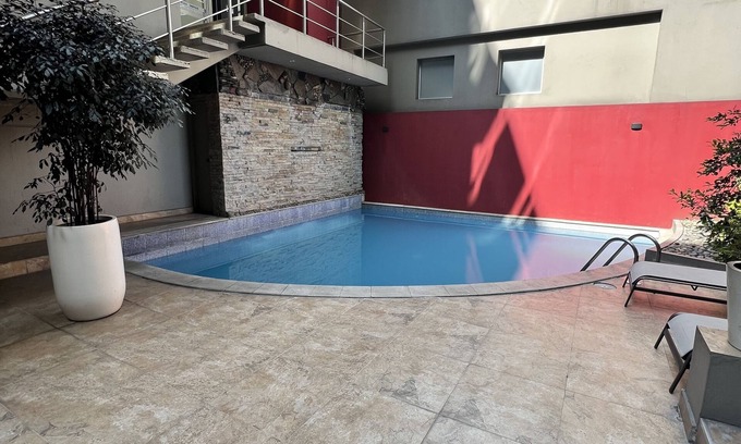 Simon Bolivar Apartment | luxury-suite