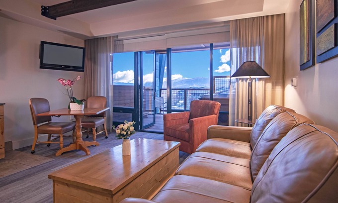 Kimball Junction House | Luxury Suite