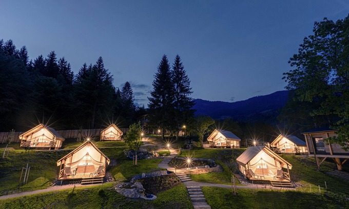 Kotschach-Mauthen House | Luxury tent Safari for 4 people