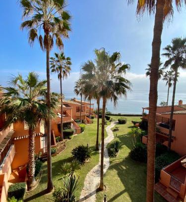 Buenas Noches Apartment | Luxury three bedroom apartment at Estepona
