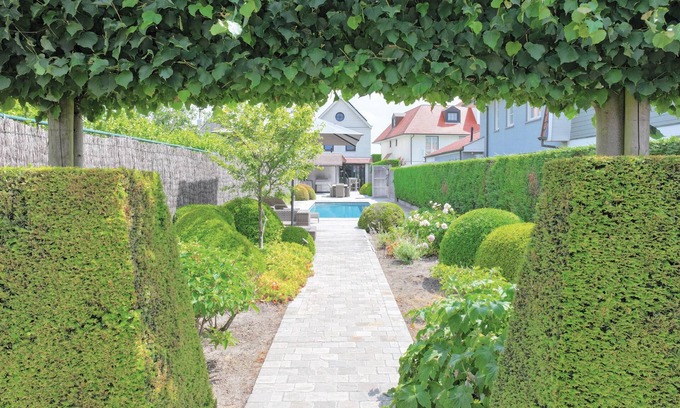 Knokke-Heist House | Luxury Townhouse With Pool old Town