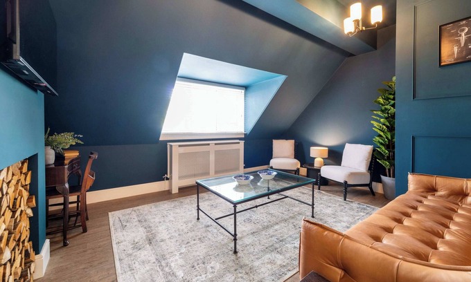 Hoylake Apartment | Luxury Two Bed Penthouse located in Hoylake