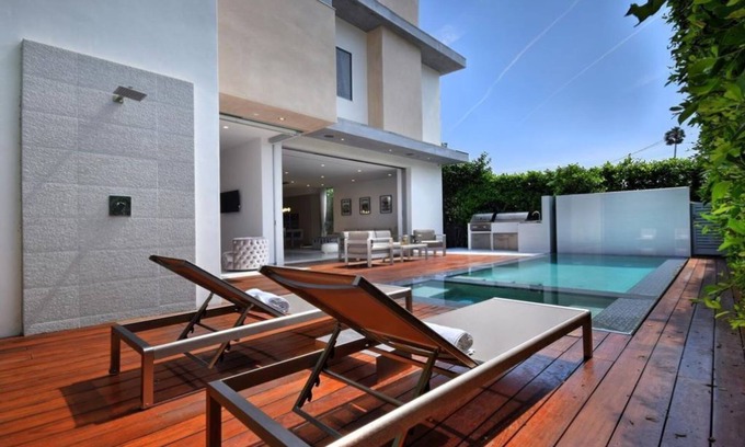 Beverly Grove House | Luxury VERY LUCKY MANSION in the best part of Los Angeles