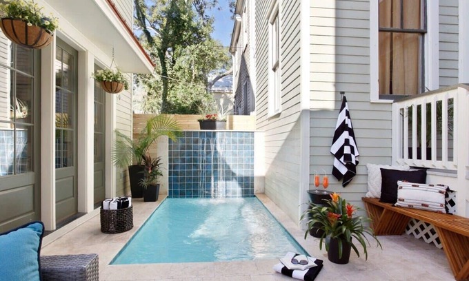 Dixon Park House | Luxury Victorian Retreat | Heated Pool