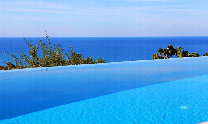 Kouklia Villa | Luxury Villa Escape with Breathtaking Sea Views & Perks