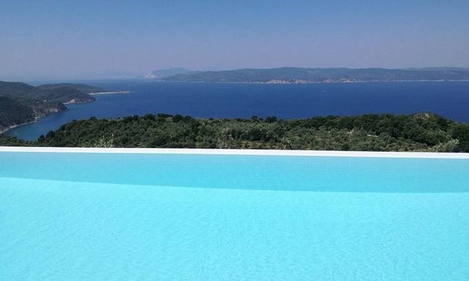 Skiathos Villa | Luxury Villa in Kechria 2