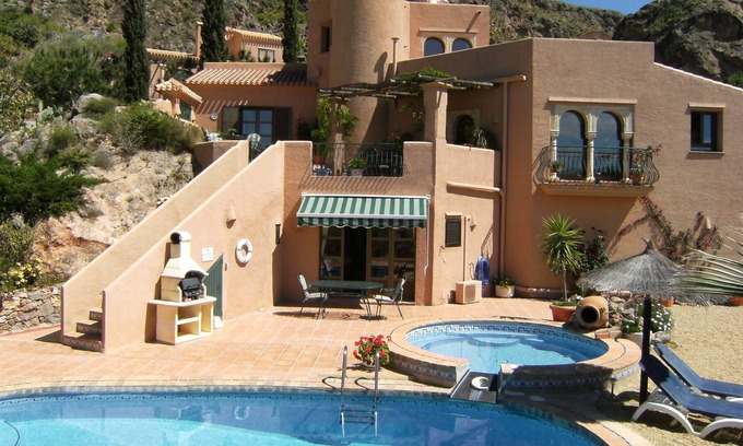 El Dondo Villa | Luxury villa in stunning secluded location near to beaches