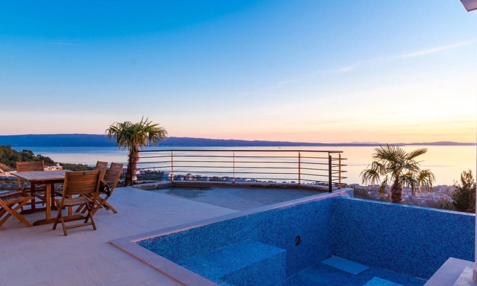 Podstrana Villa | Luxury Villa White Velvet with Pool