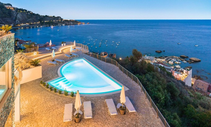 Giardini Naxos Villa | Luxury villa with pool, sea view, 20 pax, Giardini Naxos, Sicily
