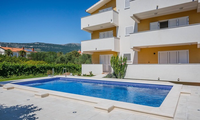 Kastel Novi House | Luxury Villa with Pool