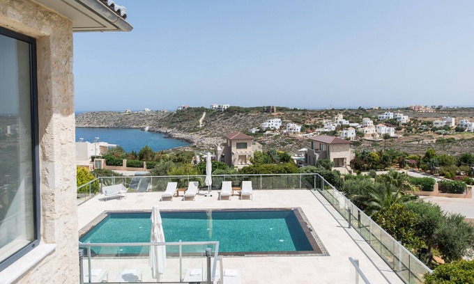 Tersanas Villa | Luxury villa with private swimming pool, family friendly