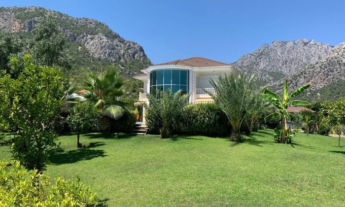 Goynuk Villa | Luxury villa with private garden and pool