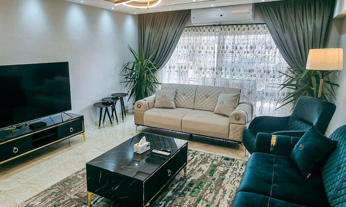 Al Duqqi Apartment | Luxury VIP apartment
