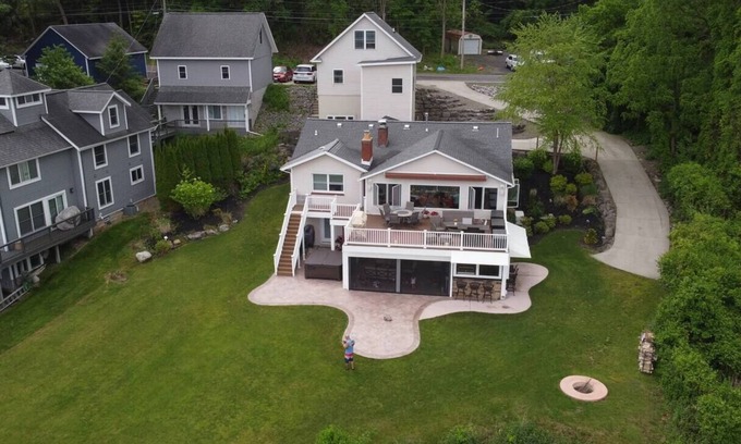 Rochester House | Luxury Waterfront Retreat - Hot tub & Game Room