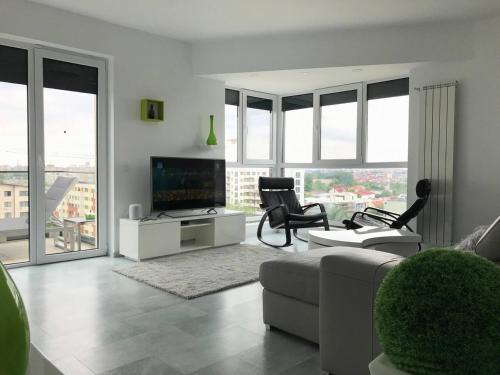 Militari Apartment | Luxury Westpark 2 Residence with Lake View