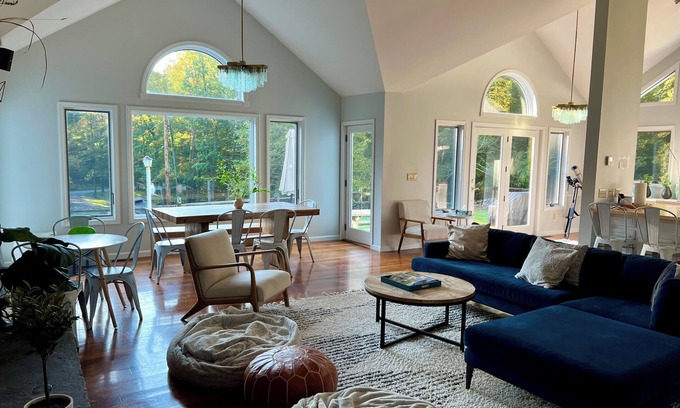 Zena House | Luxury Woodstock Family Retreat with pool/hot tub
