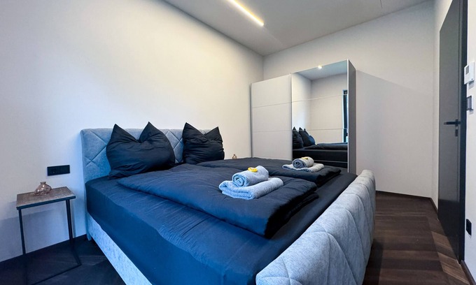 Graz-Straßgang Condo | LUXUS-PENTHOUSE mit Weitblick über GRAZ