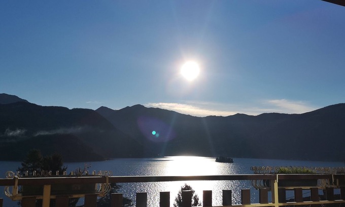 Tavernola Apartment | ✨Luz House✨ Lake of Iseo